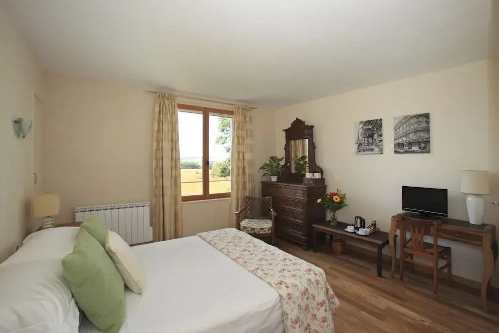 South Tarn Gites - Deluxe and Tranquil near Lautrec Village