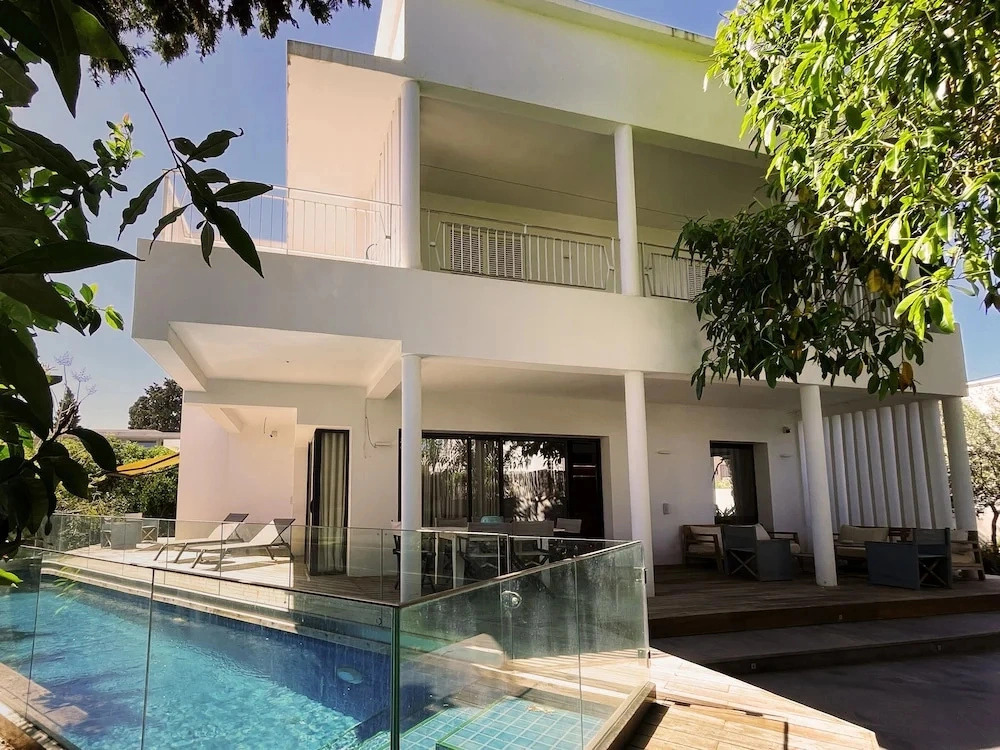 Carthage Villa 3BR Luxury Pool Garden