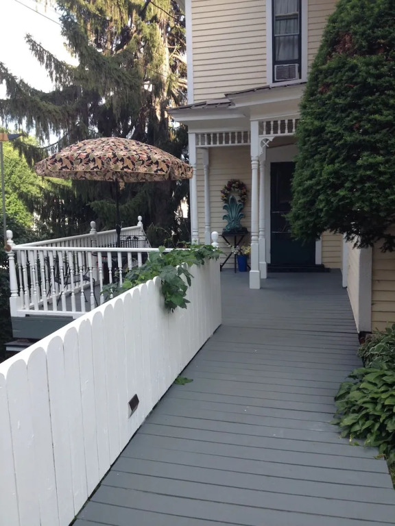 Thornton House Bed and Breakfast