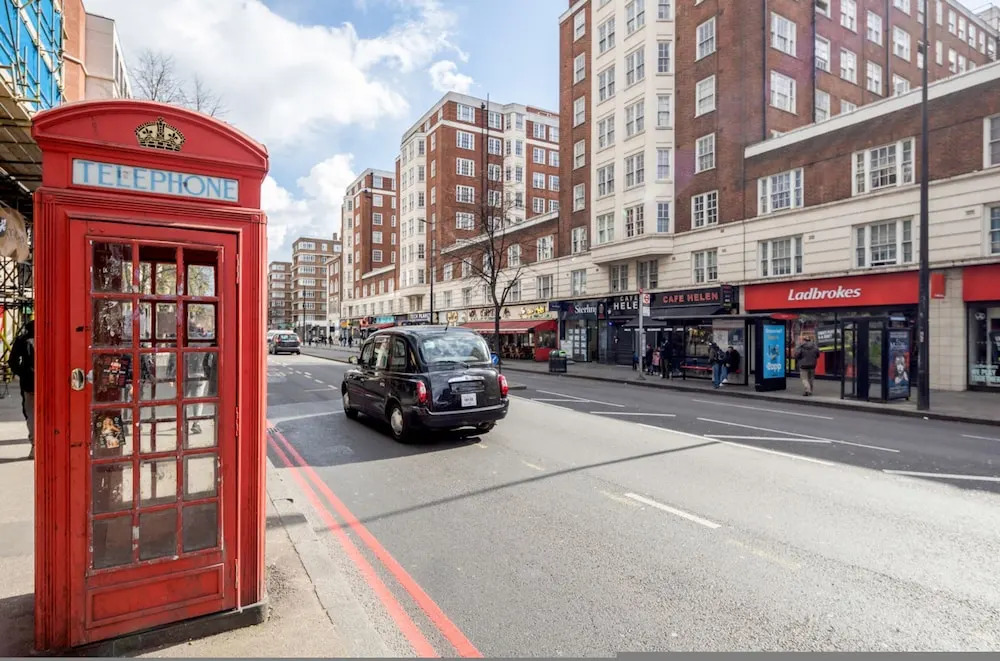 Elegant Stay Near Hyde Park
