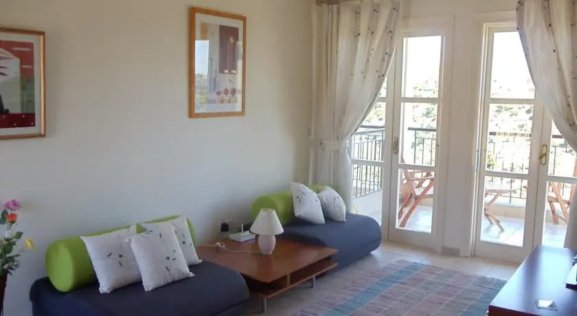 Adonis Apartments