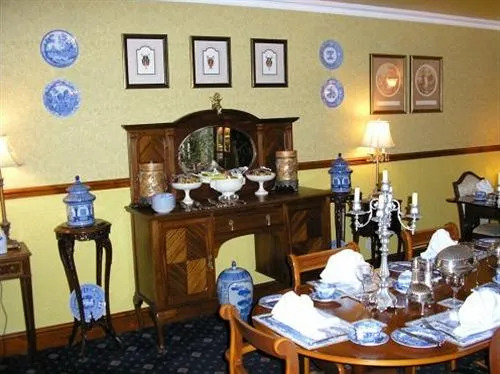 The Avenue Guest House