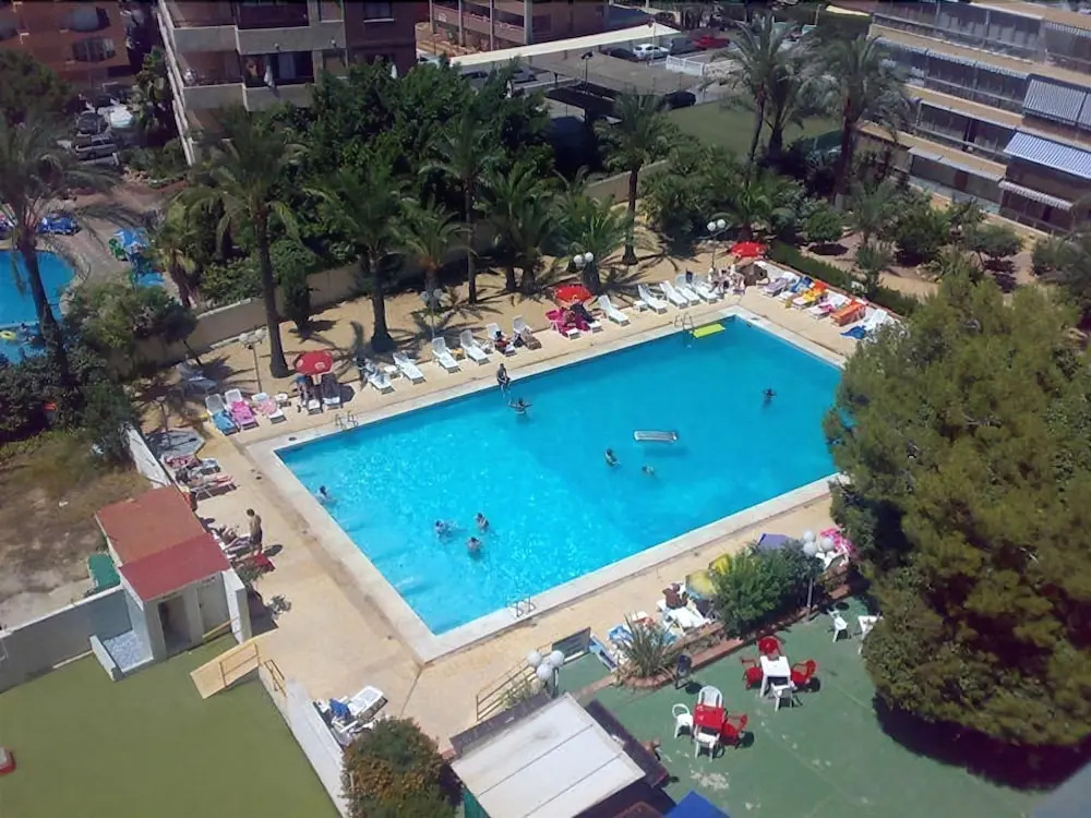 BERMUDAS-TURIS Apartamentos