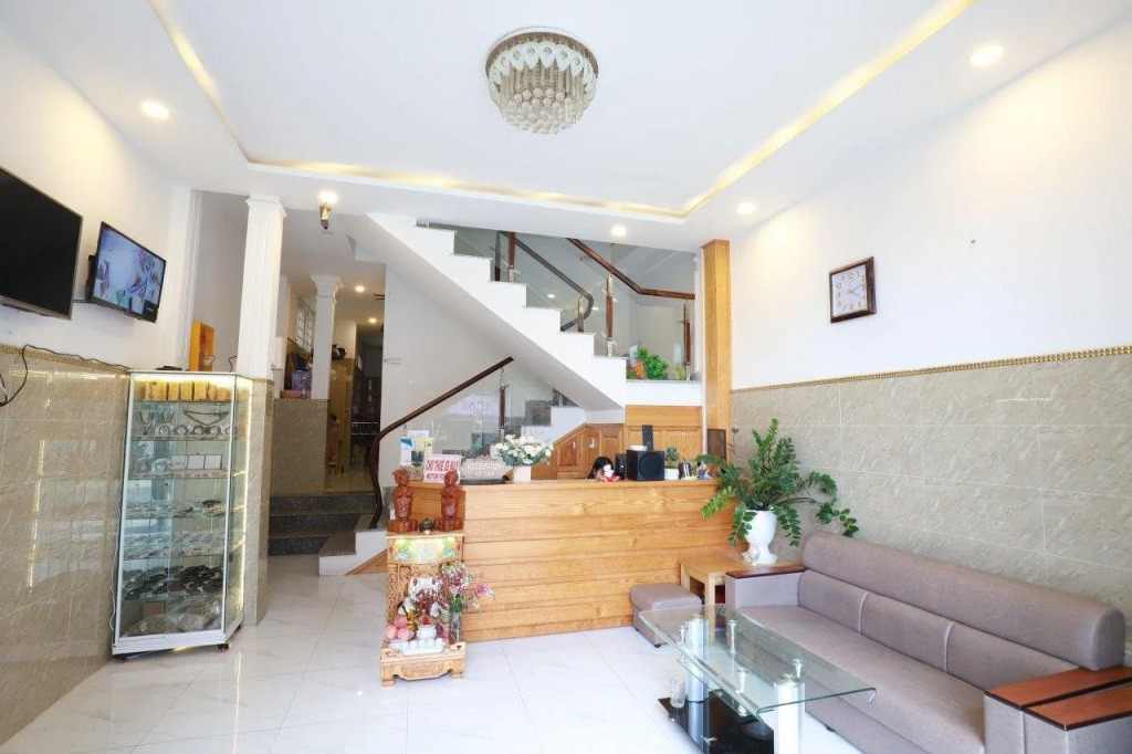 Khách sạn Thiên Bảo