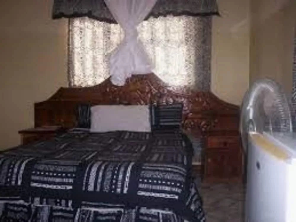 Kinsa Lodge