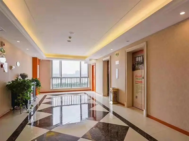 Vienna Hotel Jiangsu Nanjing Liuhe District Longchi Metro Station