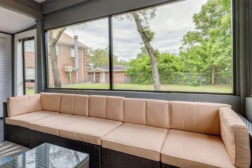 Pet-Friendly Pensacola House Rental 3 Mi to Beach