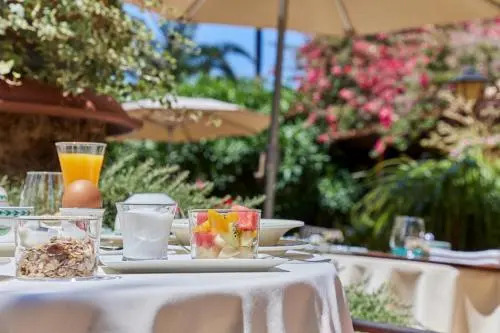 Petit Hotel Restaurante Ses Rotges - Adults Only