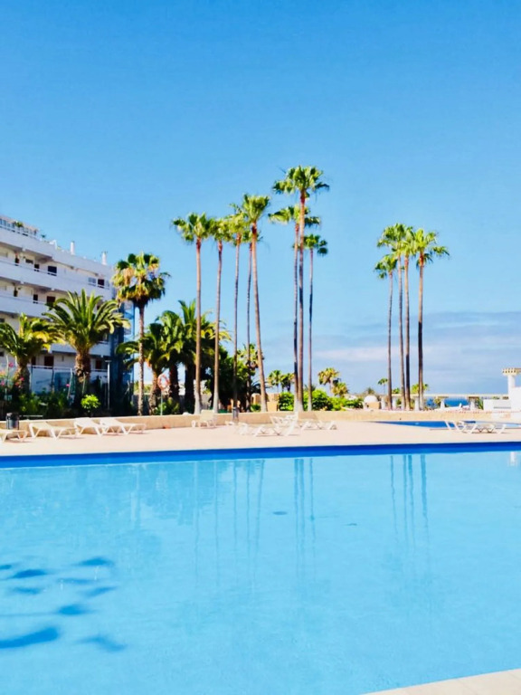 Apartamento Colorines Piscina y Mar