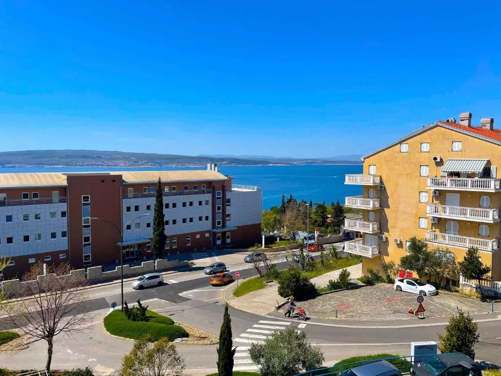 Apartments in Crikvenica 41207