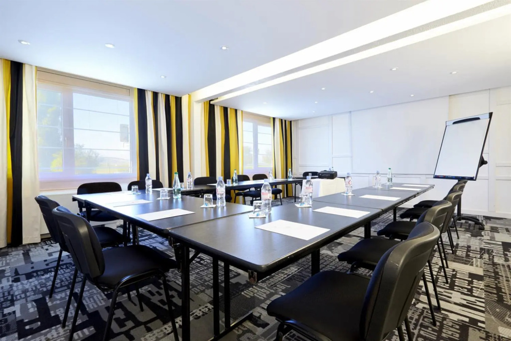 Campanile PRIME - Troyes Nord Barberey