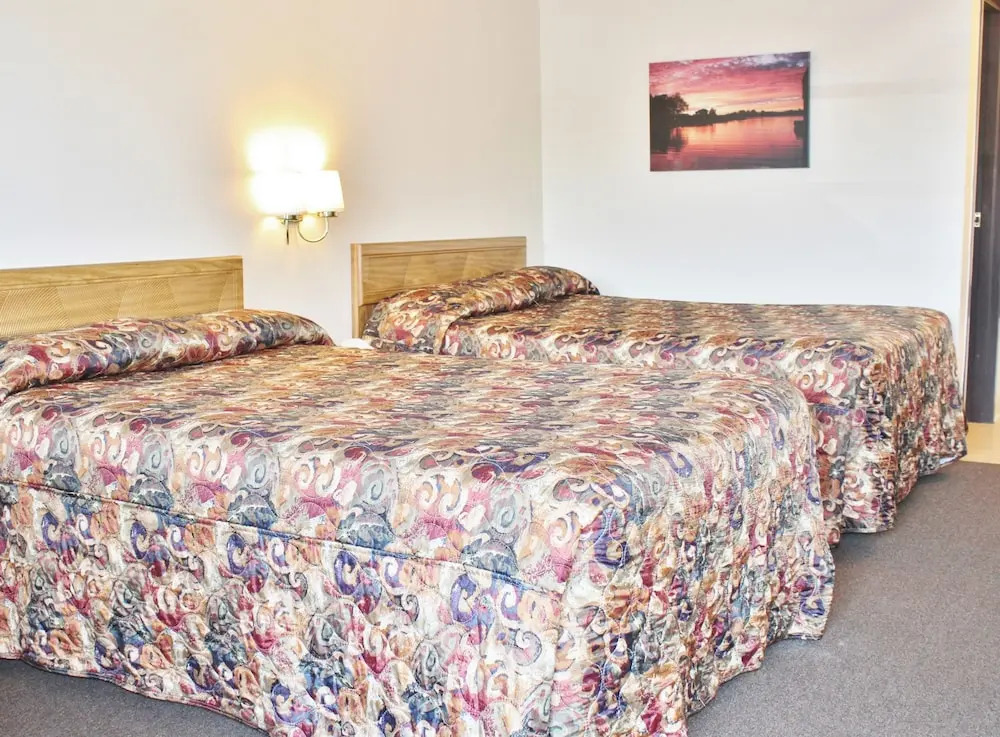 Otter Creek Inn