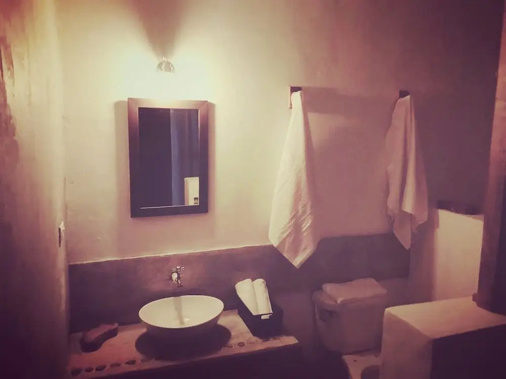Hotel Lavi