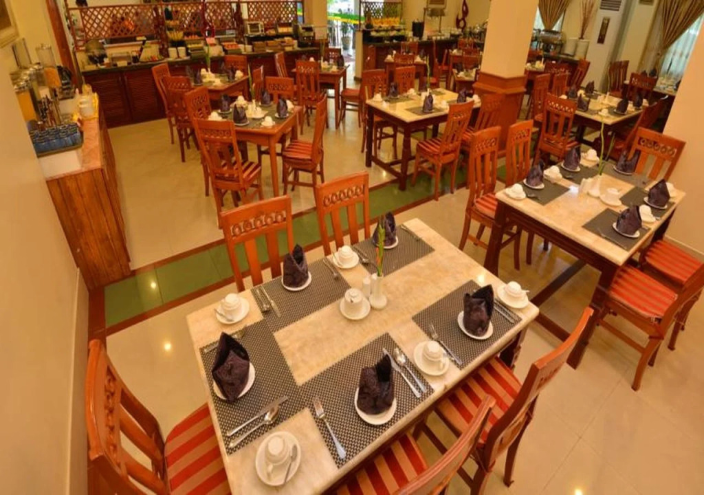 Grand Palace Hotel