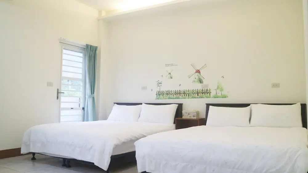 Lu Ding Ji B&B