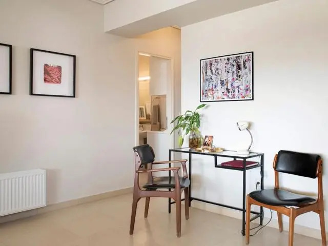 ATHENS Tower 2 BDRs / 2 BATHs luxury roof top residence