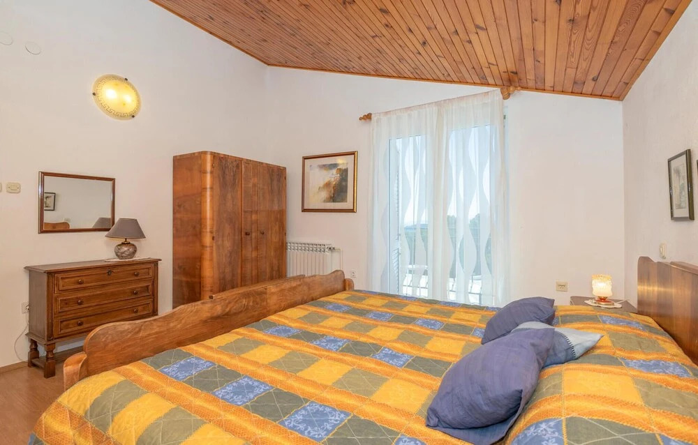 Amazing Home in Hvar With Wifi and 3 Bedrooms
