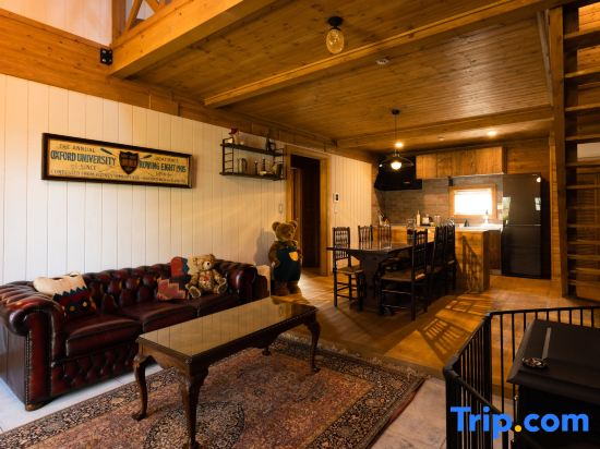 Hermann Teddy Collectors' House