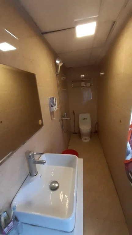OYO 1000 Az Hotel