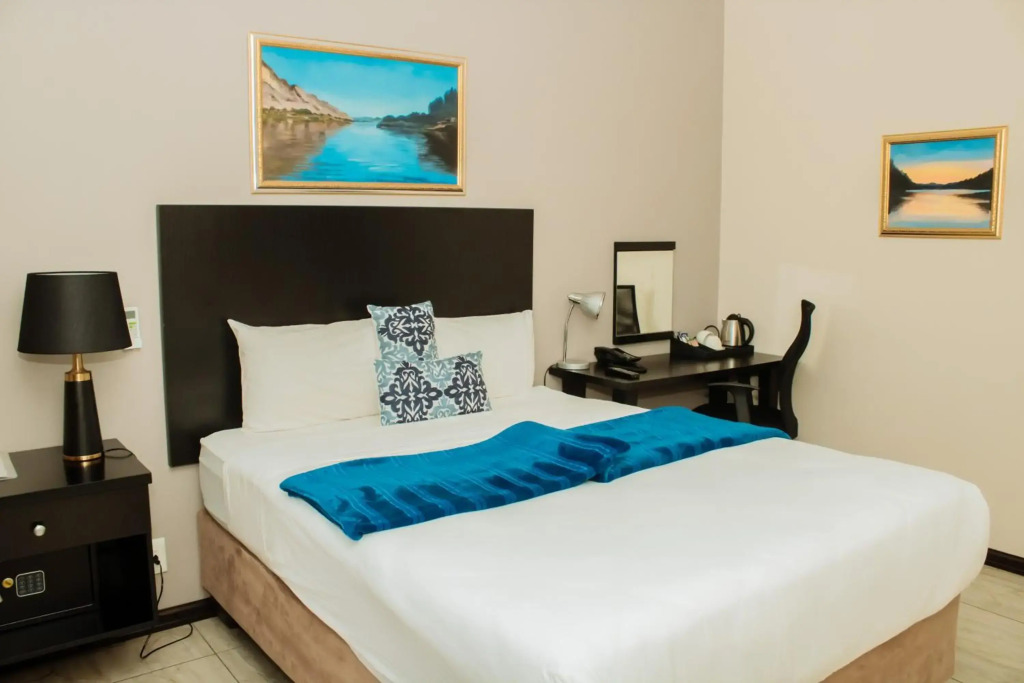 Heavenly Boutique Hotel