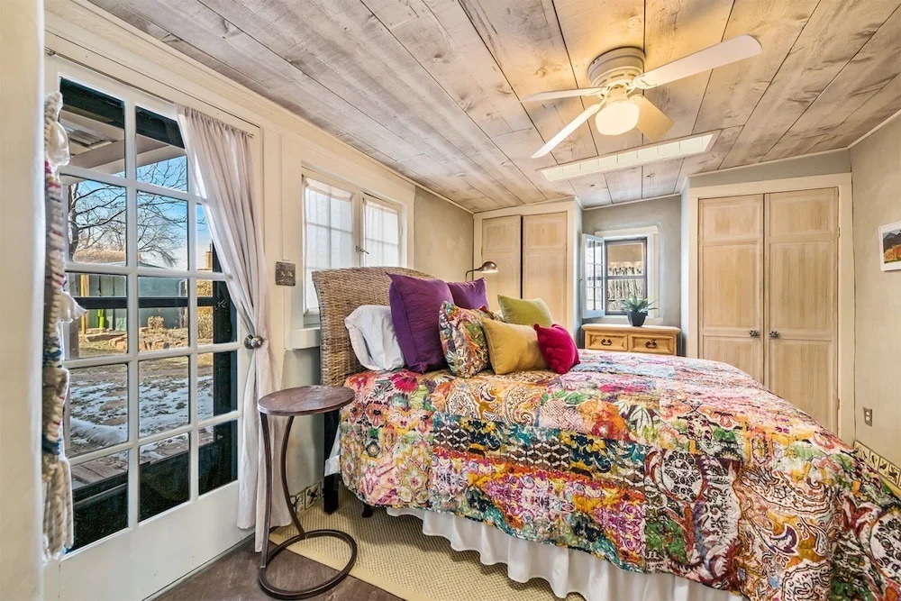 Casa Lola - Gorgeous Light-filled Home, Walk to The Plaza and The Railyard