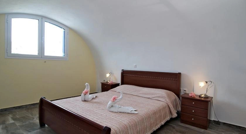Karterados Beach Apartments