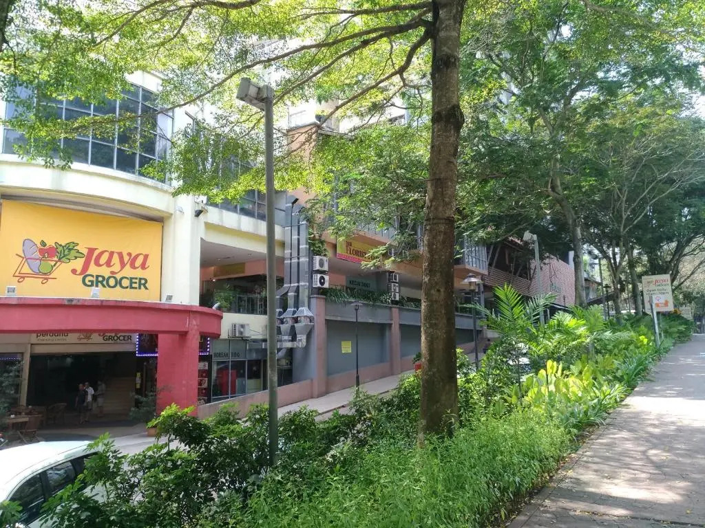 Perdana Exclusive Condo