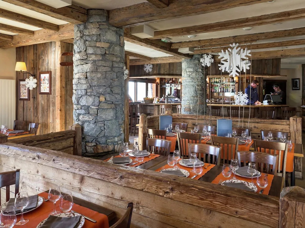 Snug Apartment, at Just 300 m. From the Slopes in Tignes