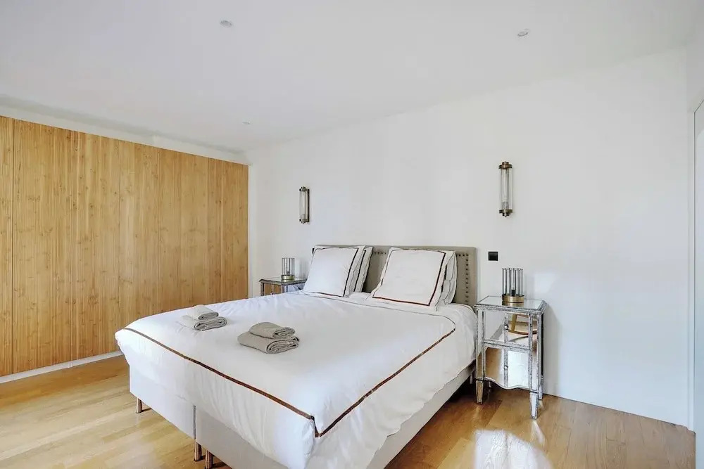 Chic 2BR Retreat for 4P- Heart of Invalides