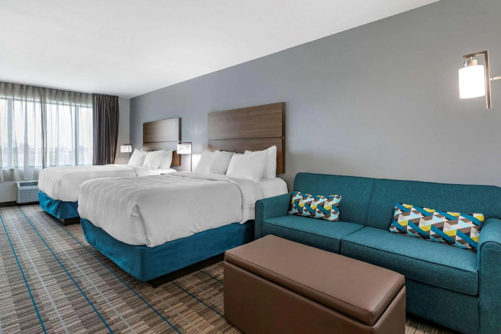 MainStay Suites Waukee-West Des Moines