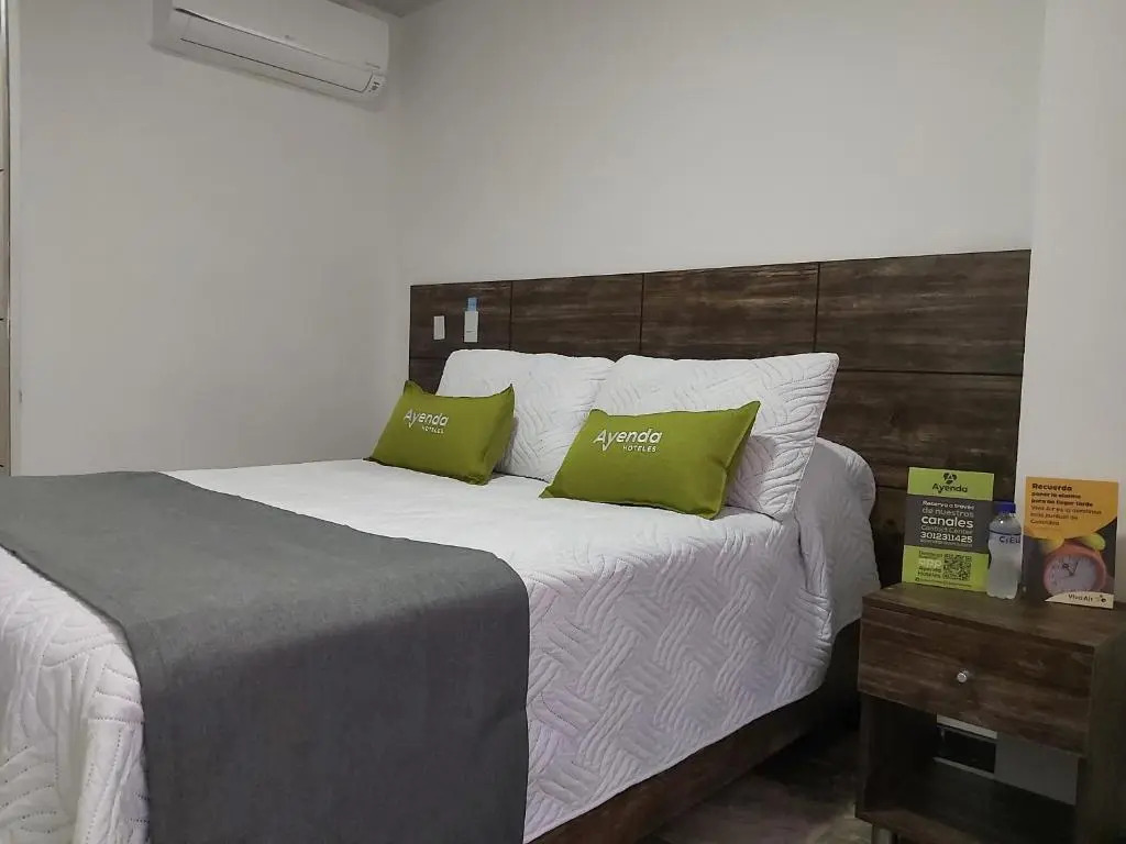 Hotel Los Maderos