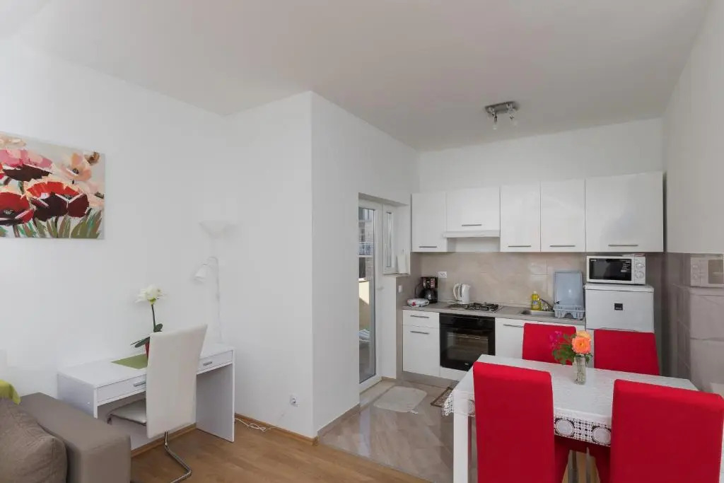 Apartments Lea