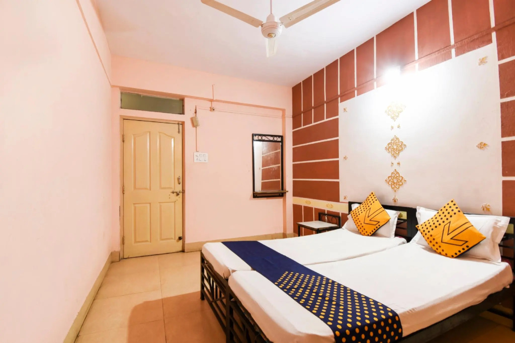 SPOT ON 66561 Jai Sai Lodging & Hotel