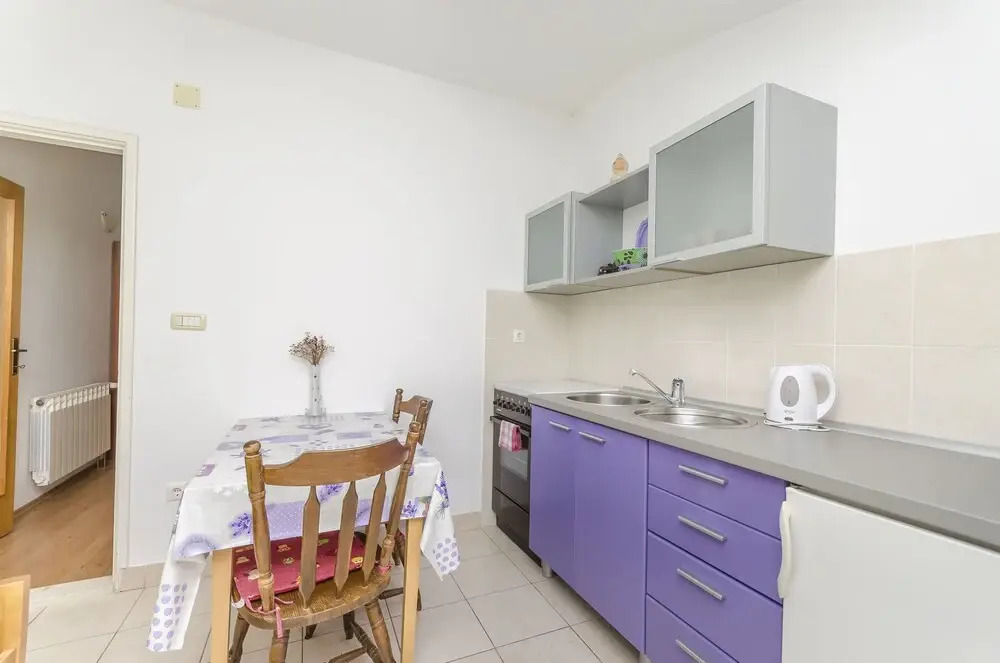 Apartments Mira I
