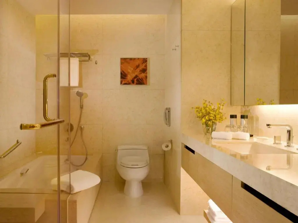 Crowne Plaza Hong Kong Causeway Bay by IHG
