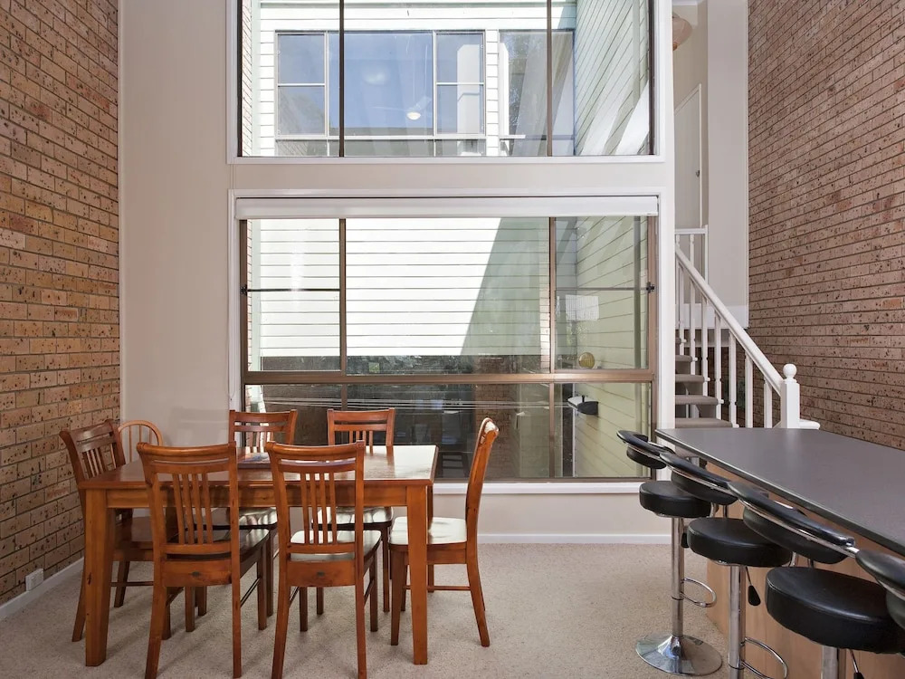 23 'Bay Parklands', 2 Gowrie Avenue - Little Beach, Air Con, Pool And Tennis Court
