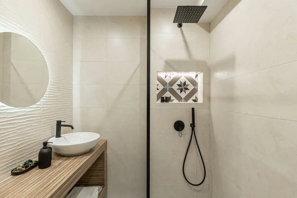 Ermoo Athens Modern Living