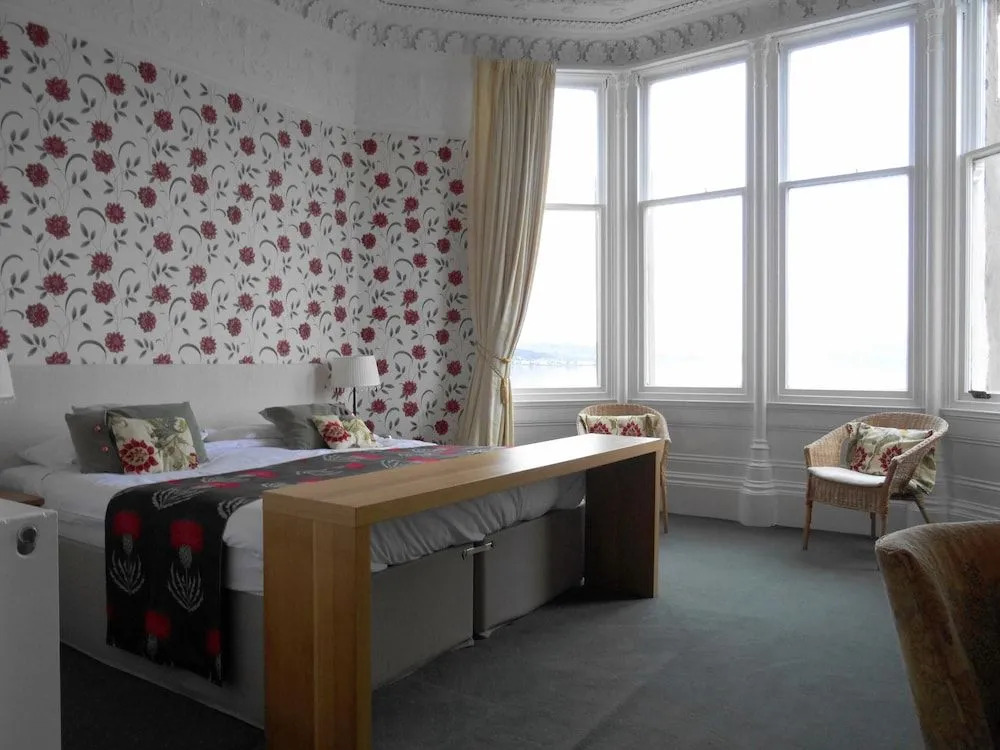 The Ardyne Guest House