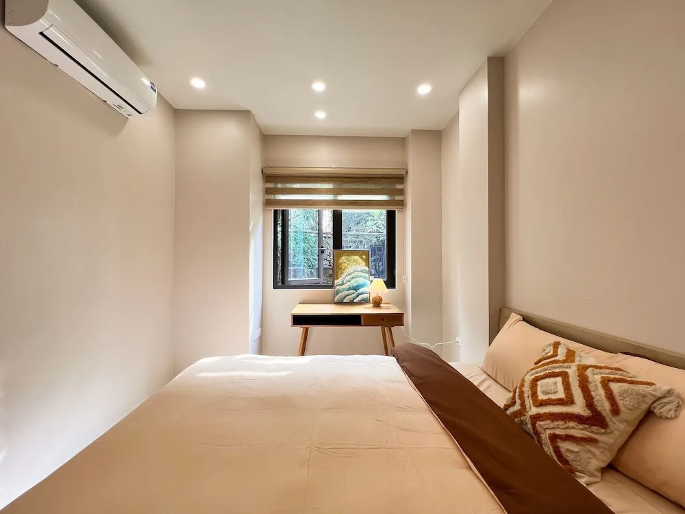 NINE HOUSING 279 Doi Can
