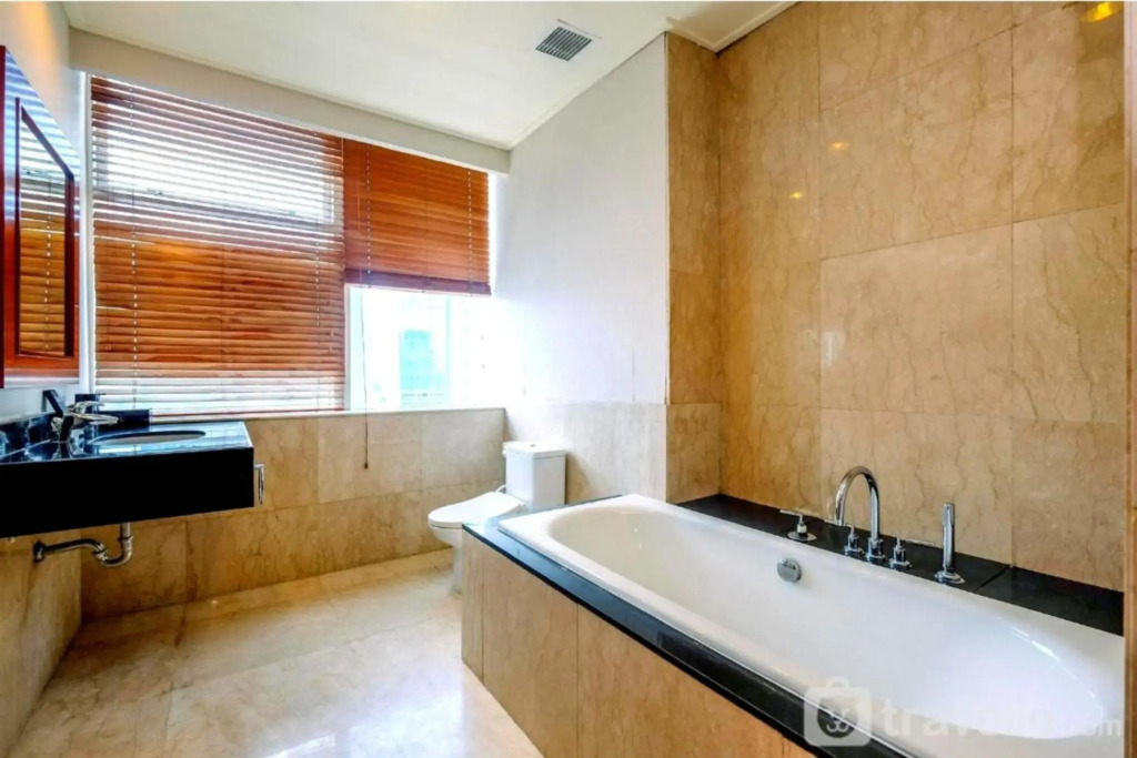 Luxury, Modern & Spacious Two Bedrooms Fully Furnished Apartment