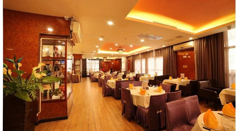 New Year Hotel