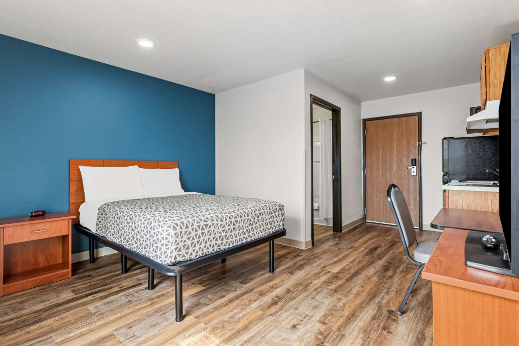 WoodSpring Suites Tulsa