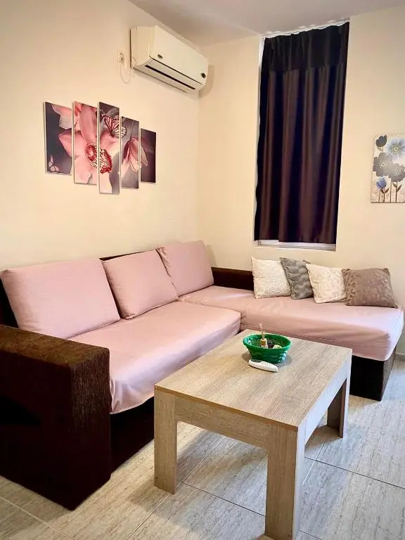 Sunny Beach Apartment for 2 +2