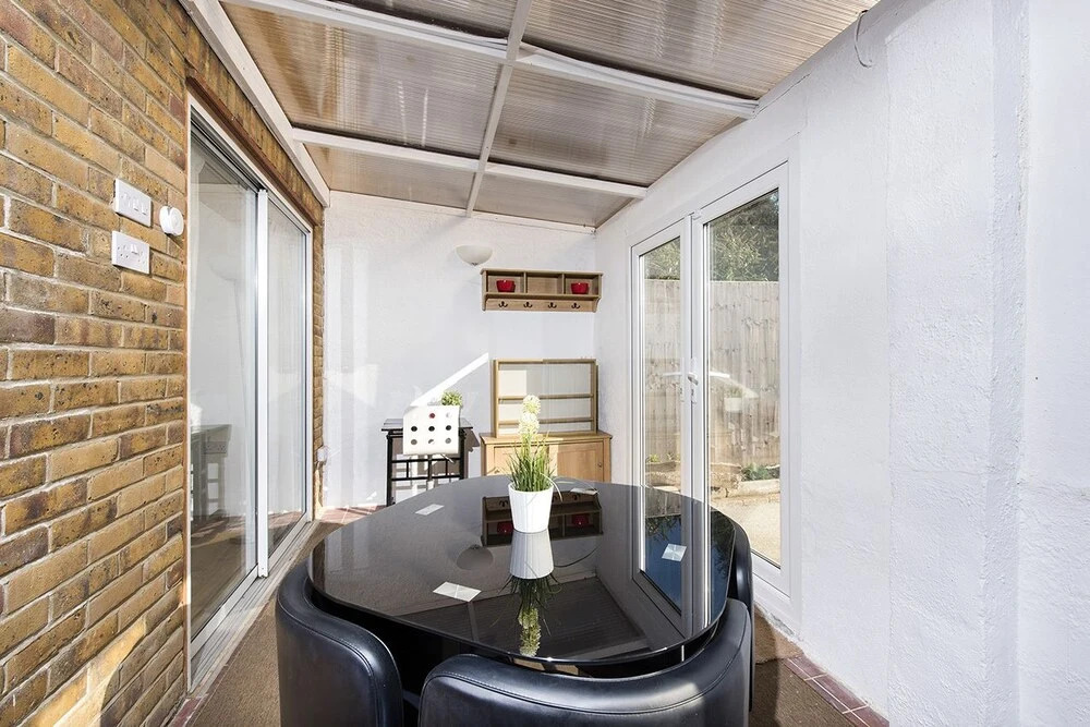 Cosy 2BR House With Patio Garden In Plaistow