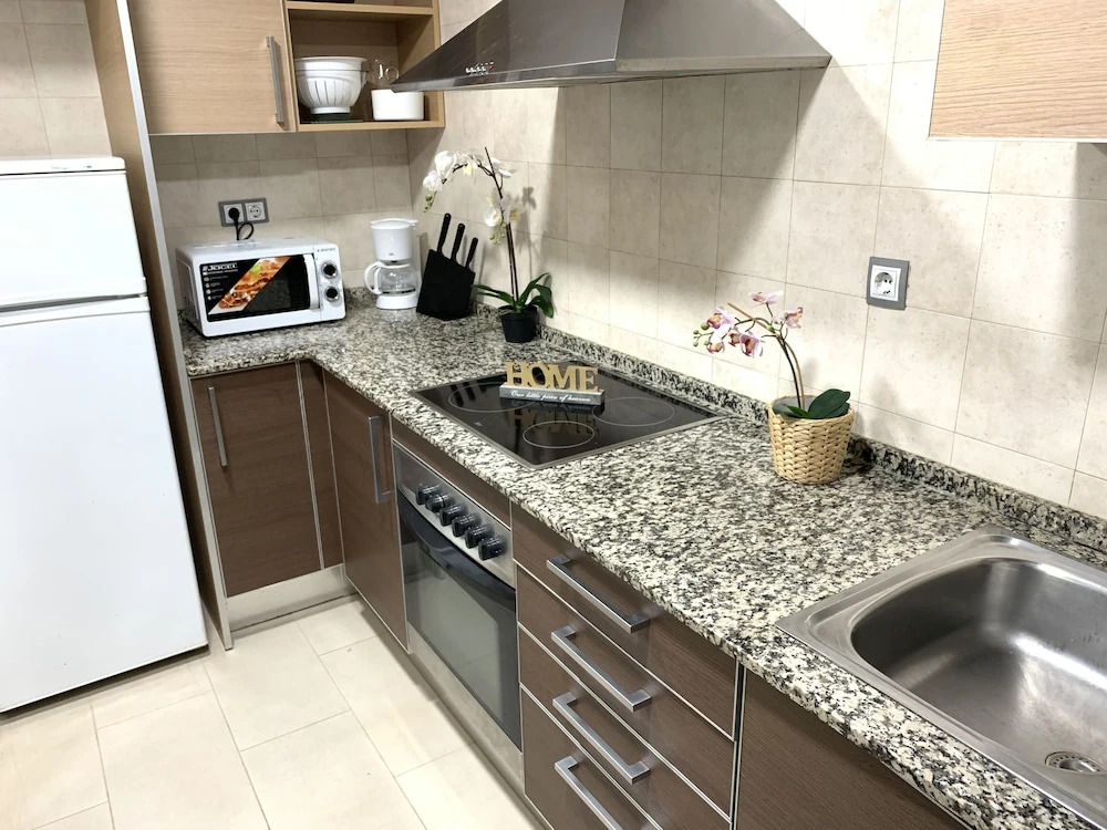 T&H Voramar Family Apartment