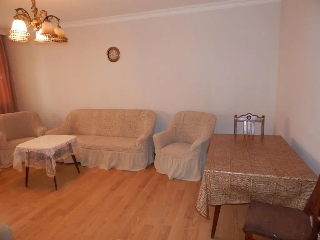 Georgian Apartaments 3