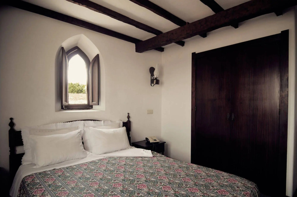 Rainha Santa Isabel - Óbidos History Hotel