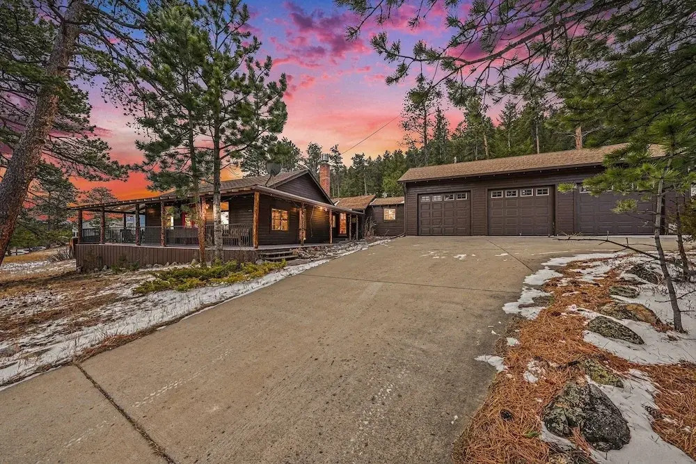 Twin Fawns 2 Bedroom Cabin