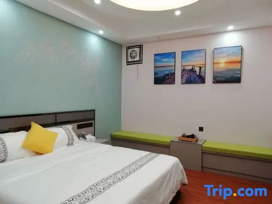 Yuxi Yuhuashi Holiday Hotel