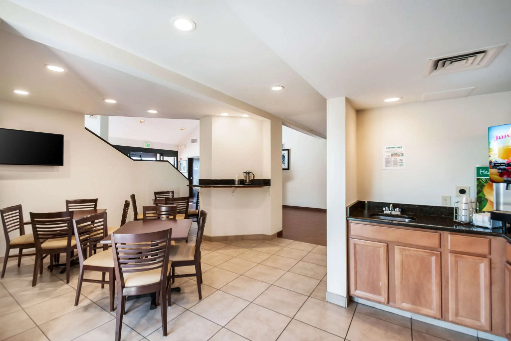 Quality Inn Grasonville near Kent Island